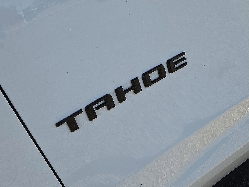 Used 2022 Chevrolet Tahoe Z71 image 12