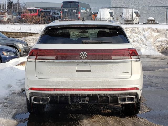 New 2026 Volkswagen Atlas Cross Sport SEL Premium R-Line image 4
