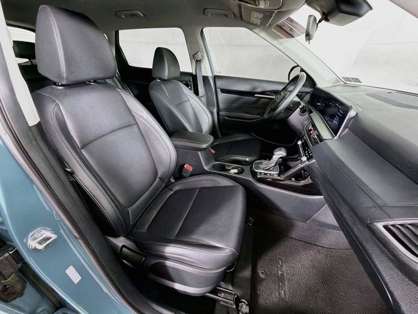 Used 2025 Kia Seltos EX AWD/4WD image 31