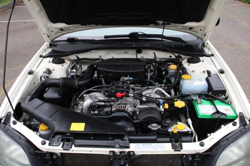 Used 2002 Subaru Outback Wagon AWD/4WD image 17