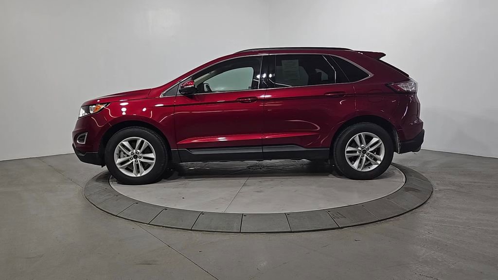 Used 2017 Ford Edge SEL w/ Equipment Group 201A image 2