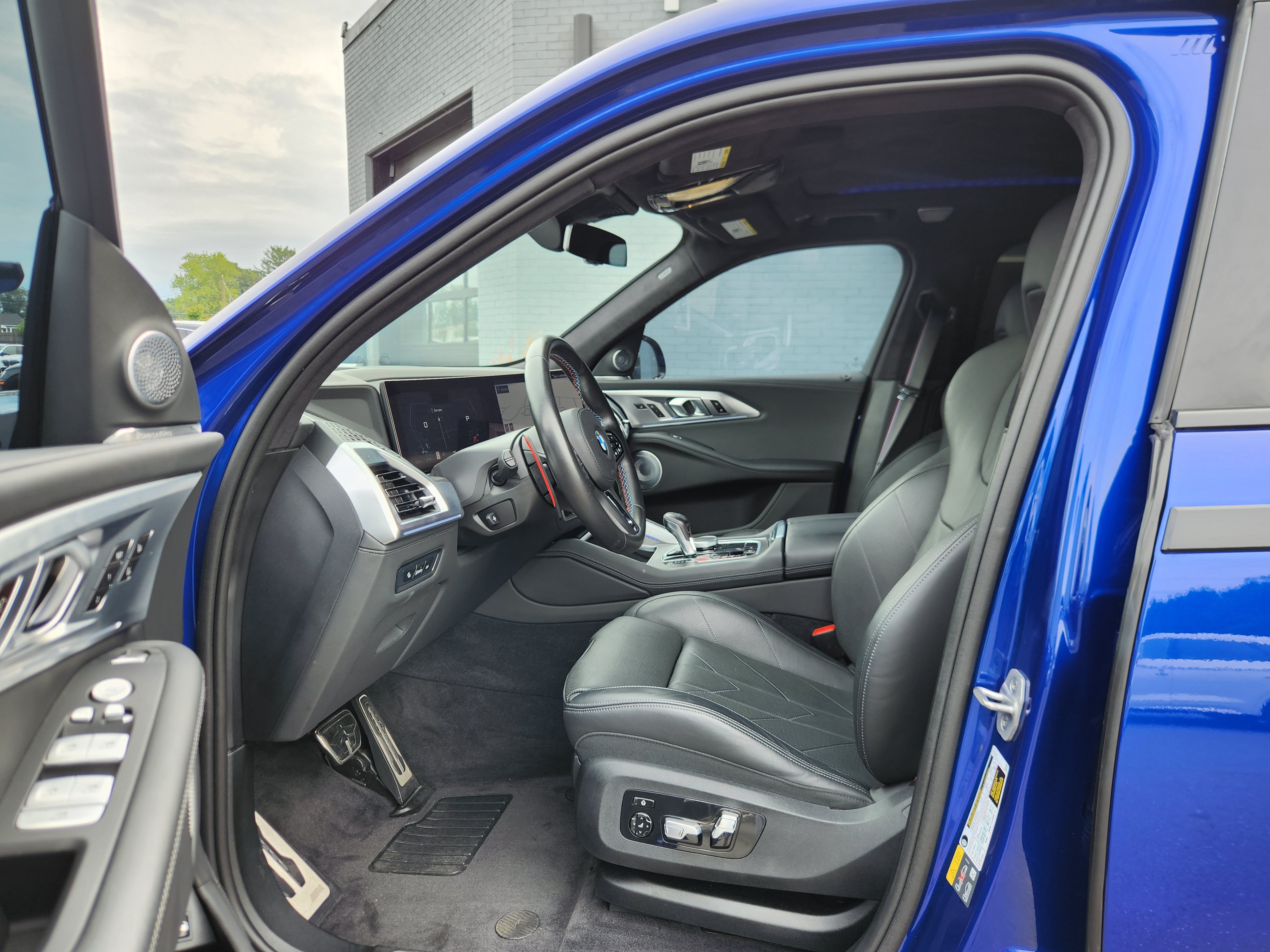 Used 2024 BMW XM AWD/4WD image 21