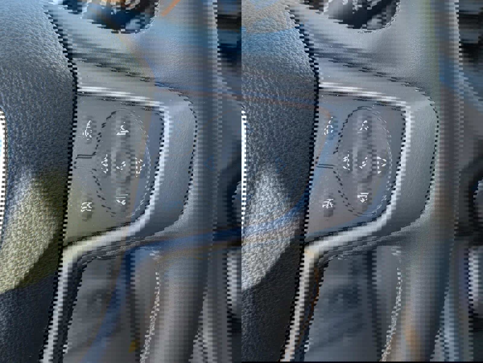 Certified 2023 GMC Acadia AT4 w/ Technology Package image 27