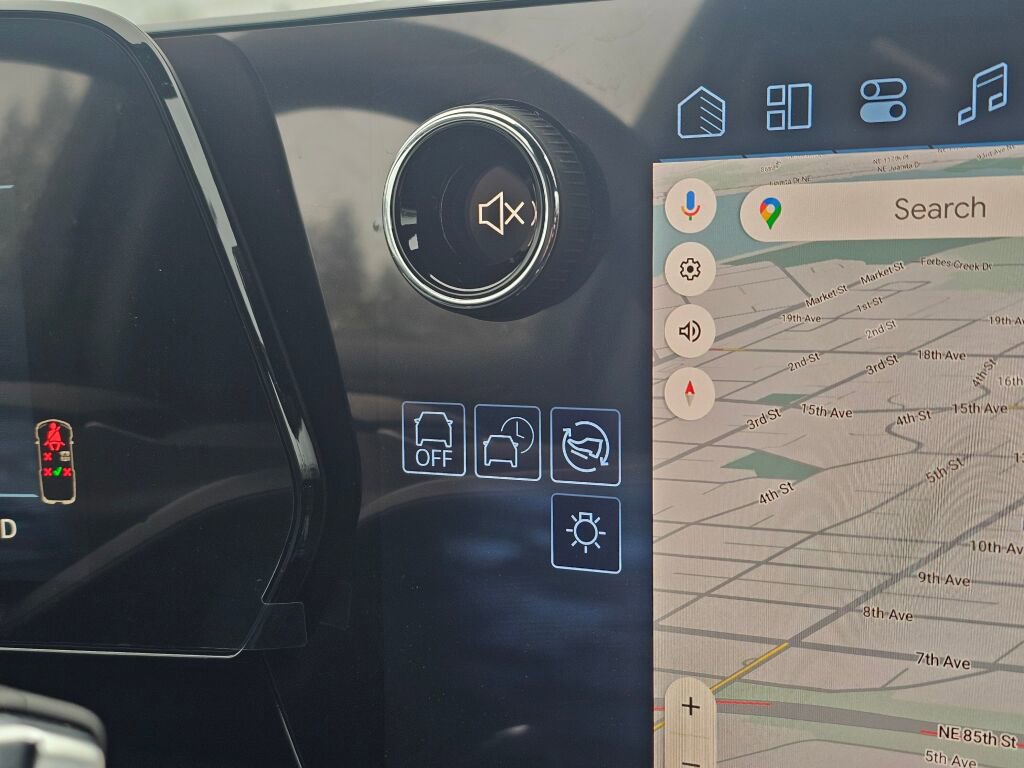 New 2026 Chevrolet Blazer EV LT image 15