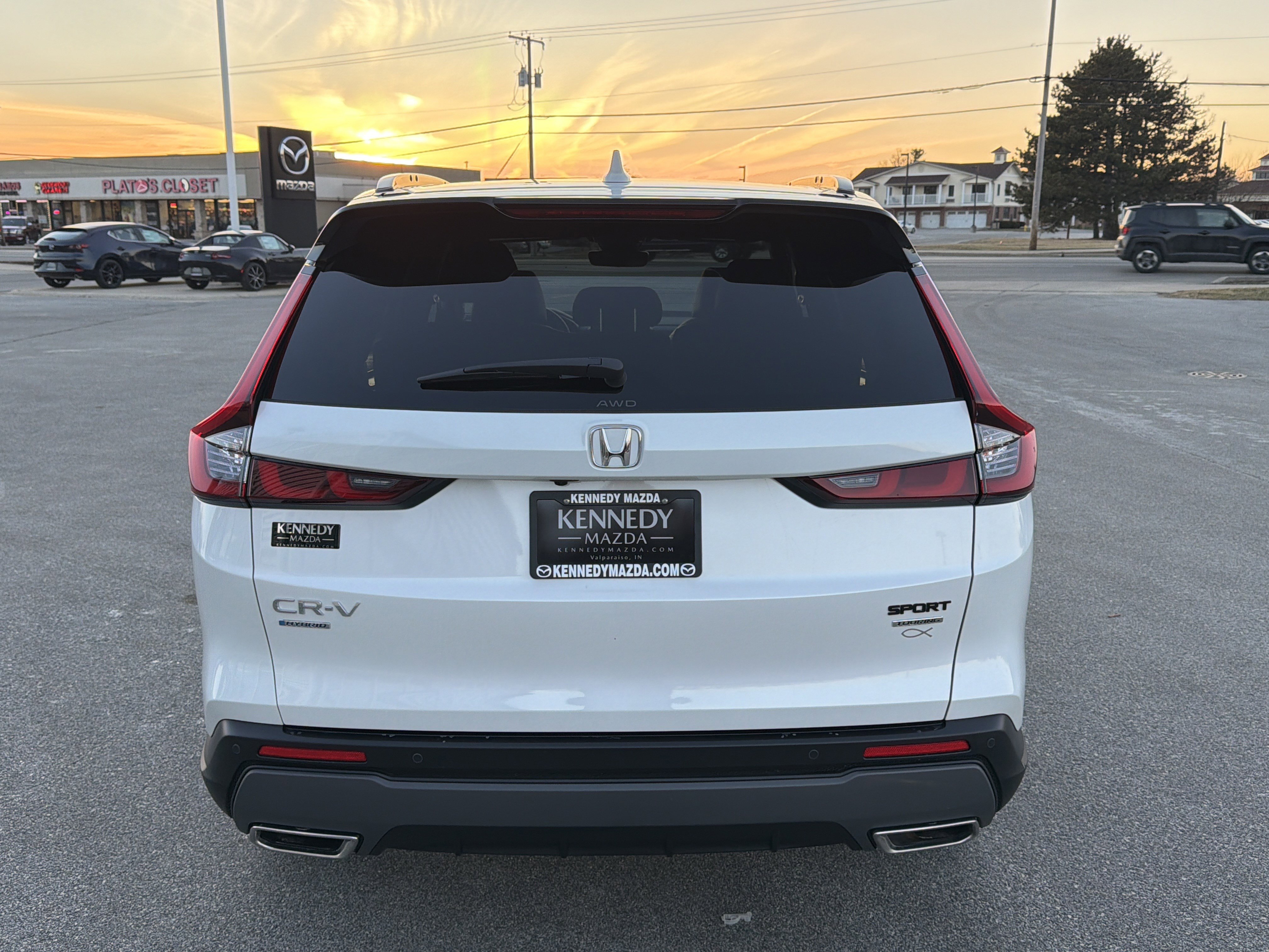 Used 2025 Honda CR-V Sport Touring image 4