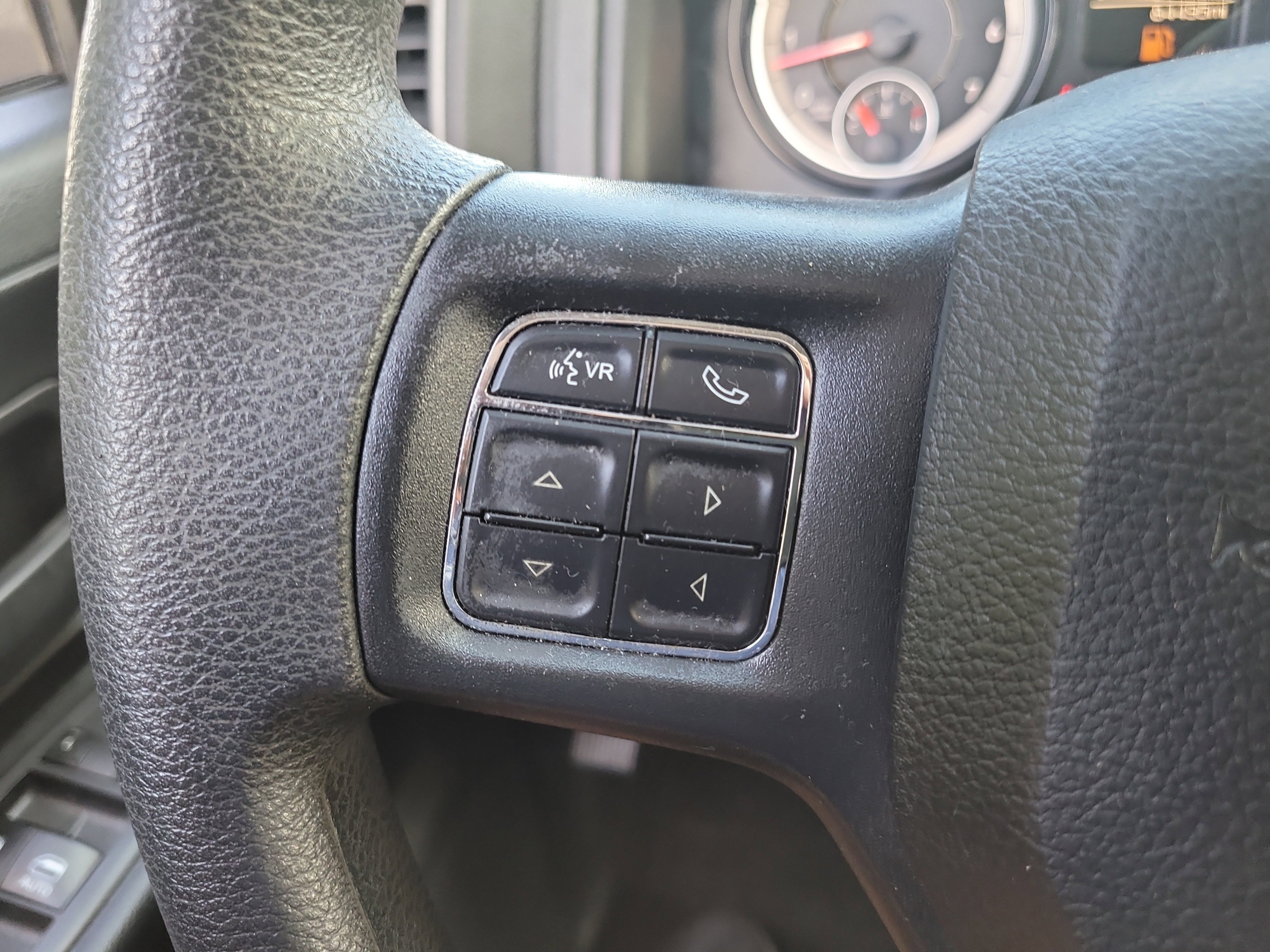 Used 2018 RAM 1500 Express w/ Express Value Package image 29