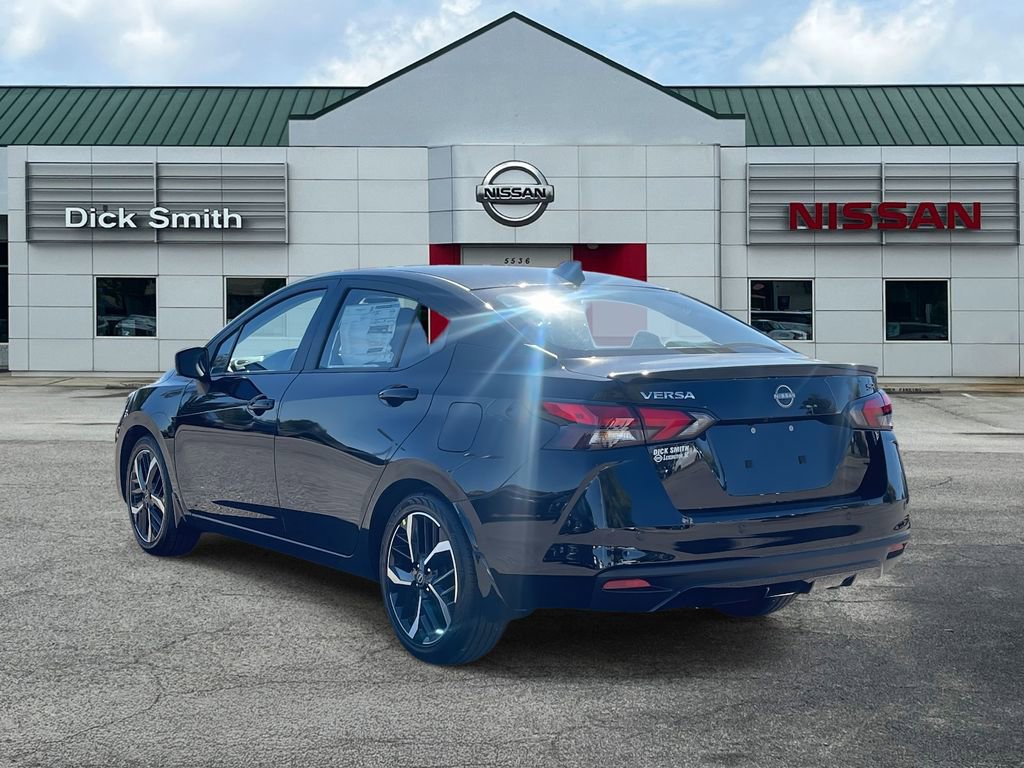New 2025 Nissan Versa SR w/ Trunk Package image 4