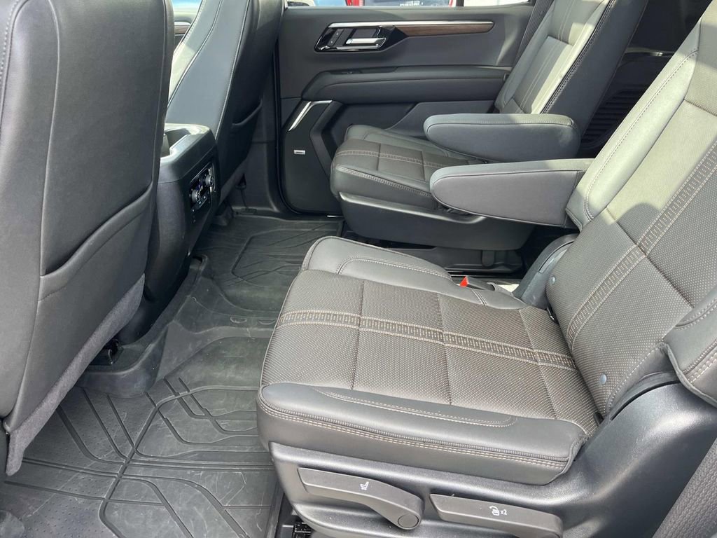 Certified 2025 Chevrolet Tahoe High Country image 13