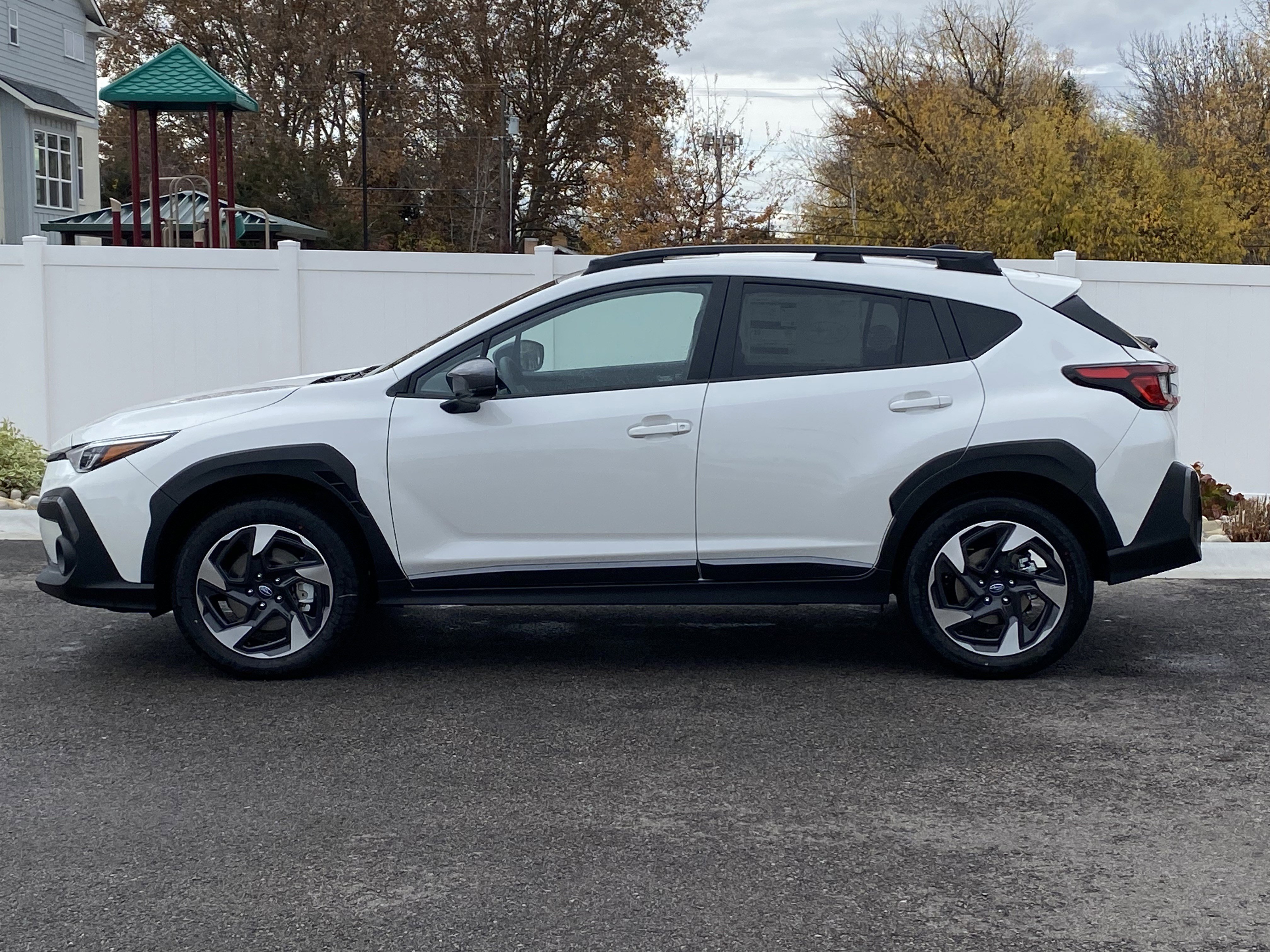 New 2025 Subaru Crosstrek 2.5i Limited w/ Crosstrek Mirror Package image 3