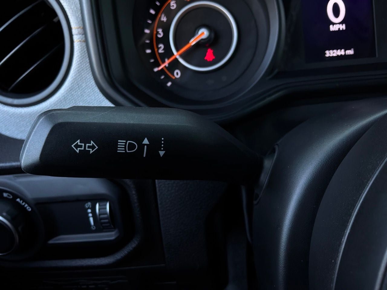 Used 2025 Jeep Wrangler Unlimited Sport AWD/4WD image 36