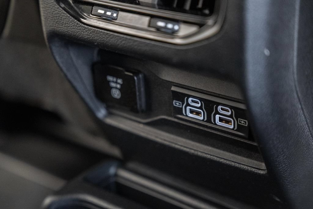 Used 2023 Jeep Grand Cherokee L Laredo w/ Luxury Tech Group I AWD/4WD image 31