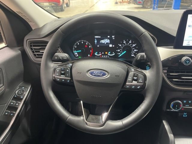 Used 2022 Ford Escape SE w/ SE Sport Appearance Package AWD/4WD image 42