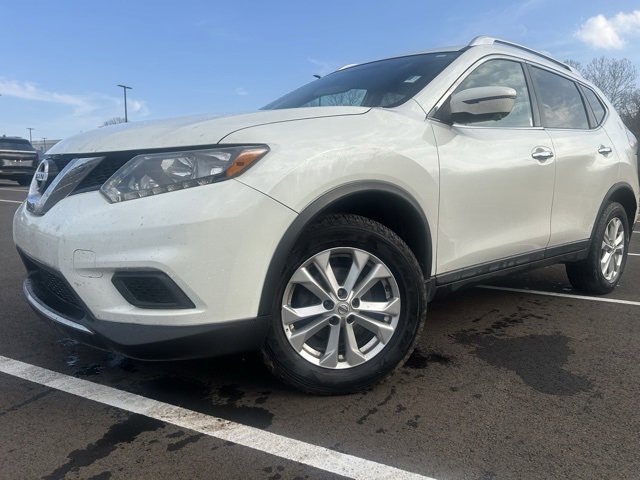 Used 2016 Nissan Rogue SV w/ SV Premium Package image 7