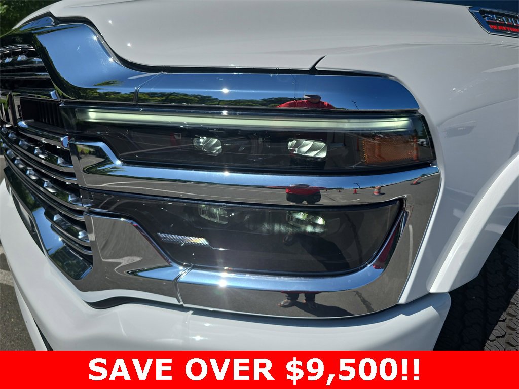 New 2025 RAM 2500 Limited image 32