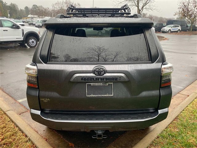 Used 2020 Toyota 4Runner SR5 Premium image 31