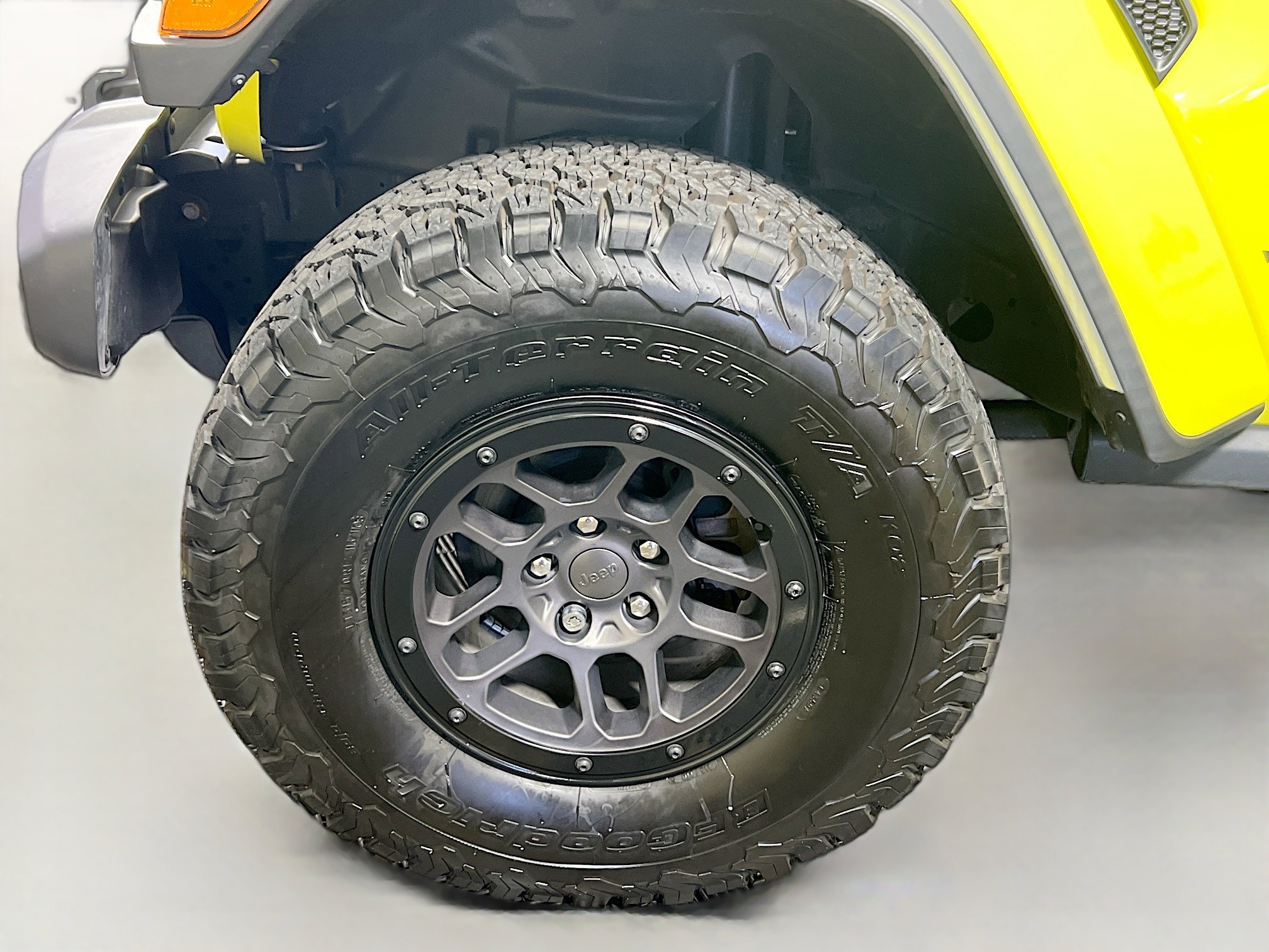 Used 2023 Jeep Wrangler Unlimited Sport w/ Xtreme 35 Tire Package image 13