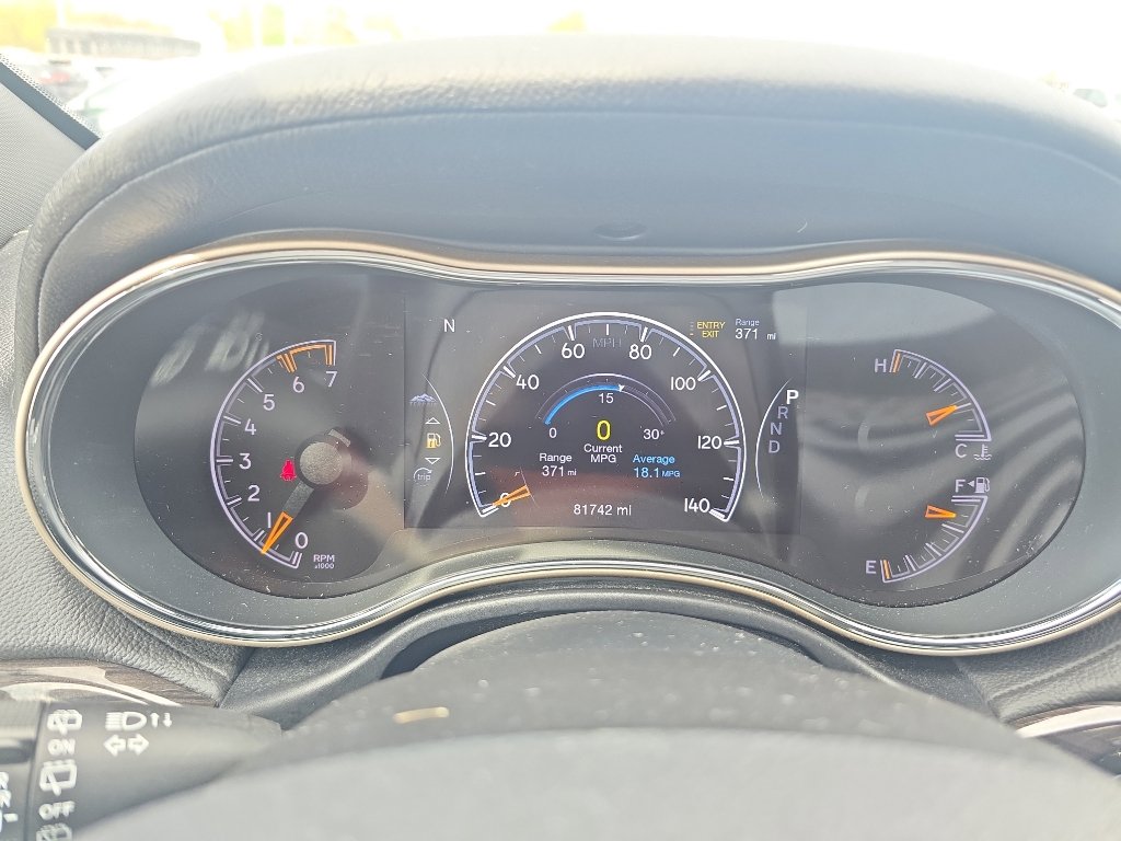 Used 2017 Jeep Grand Cherokee Overland image 23