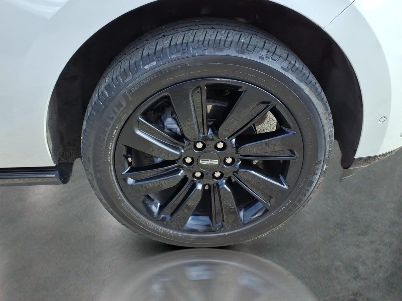 Used 2024 Lincoln Navigator Reserve AWD/4WD image 10