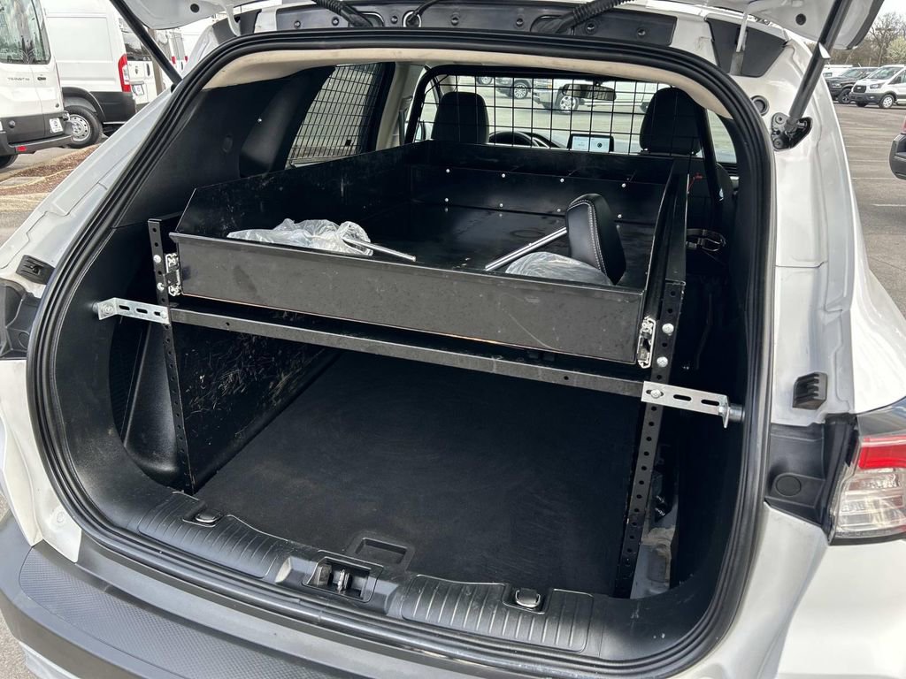 Used 2020 Ford Escape SE FWD image 15