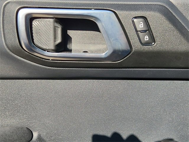Used 2025 Ford Bronco Big Bend image 23