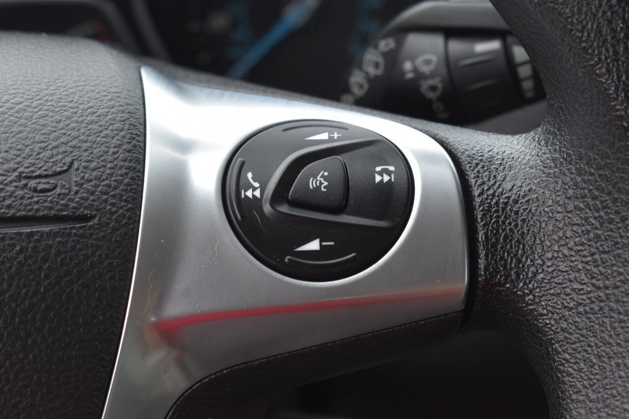 Used 2014 Ford Focus SE image 21