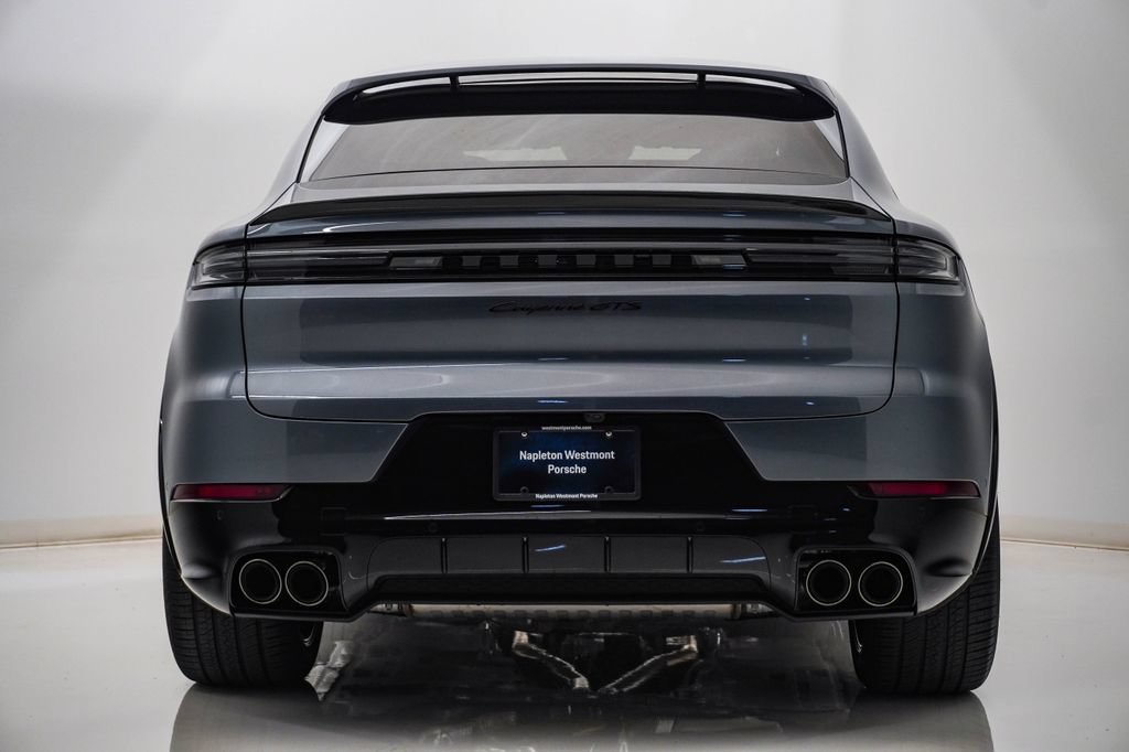 New 2026 Porsche Cayenne GTS AWD/4WD image 10