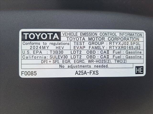 Certified 2024 Toyota RAV4 XSE w/ Weather Package AWD/4WD image 19