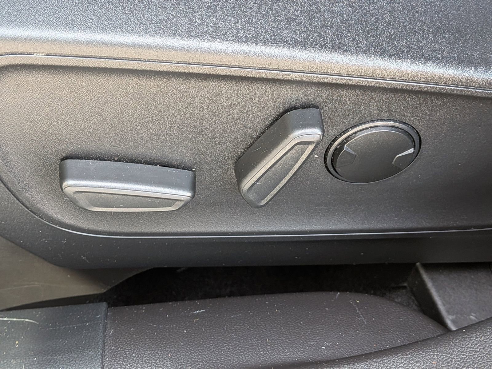 Certified 2023 Ford Escape ST-Line Select w/ Tech Pack #1 image 22