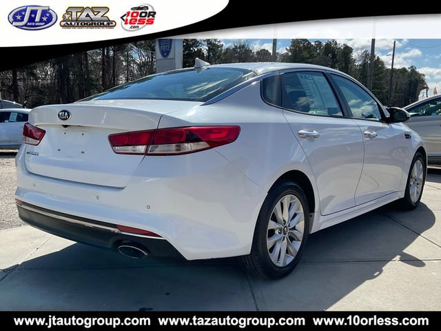 Used 2018 Kia Optima LX w/ 17" Alloy Wheels Package FWD image 6