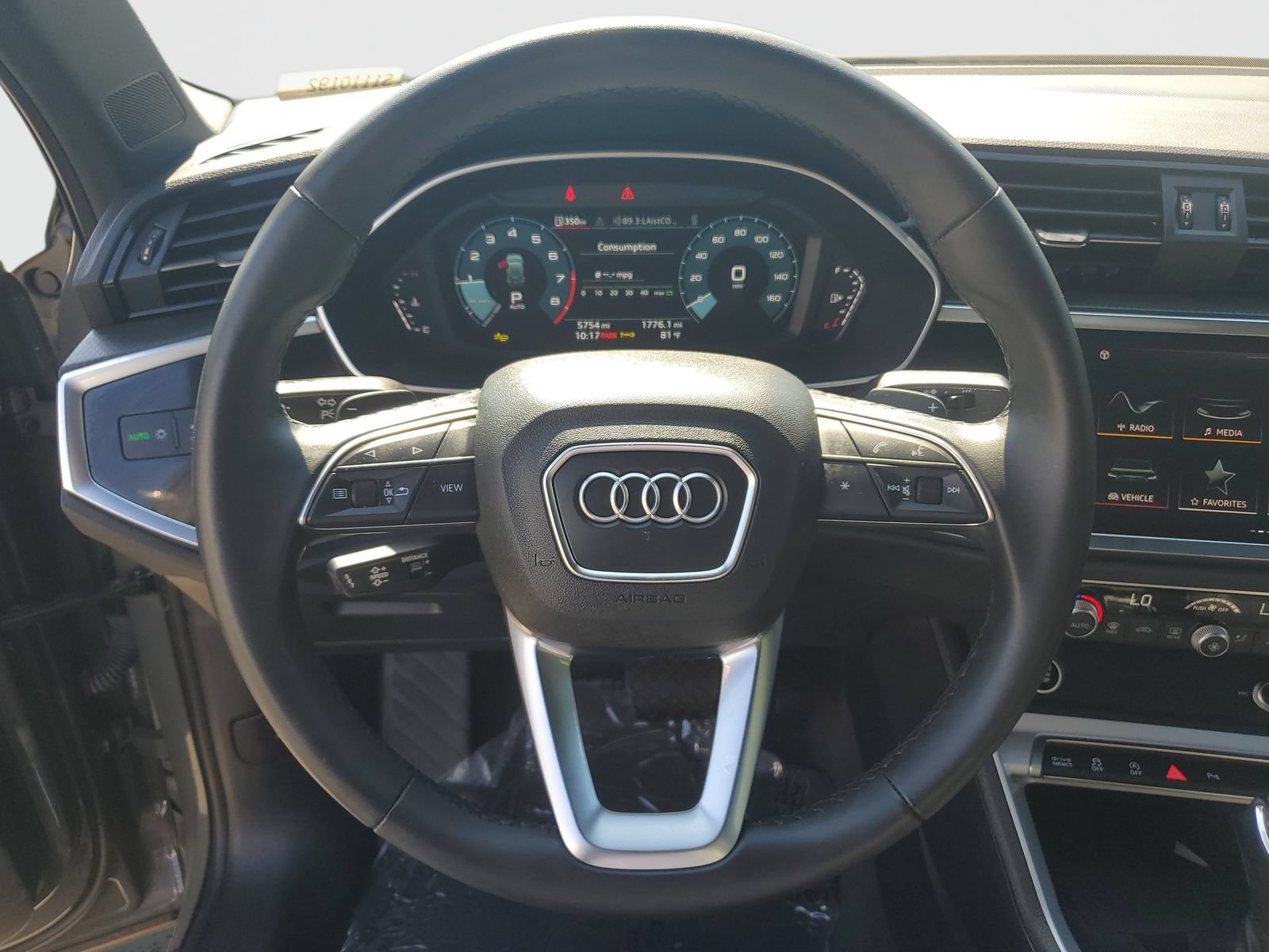 Used 2025 Audi Q3 2.0T Premium w/ Convenience Plus Package AWD/4WD image 29