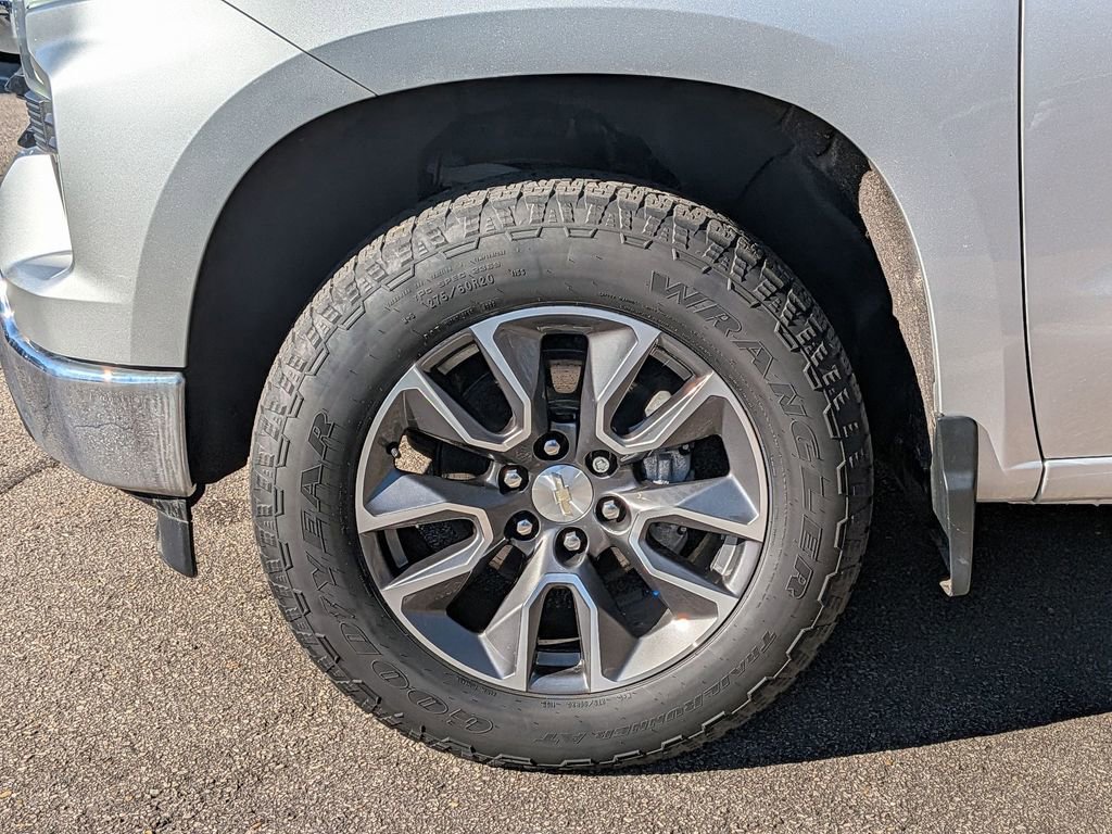Used 2022 Chevrolet Silverado 1500 LT image 9