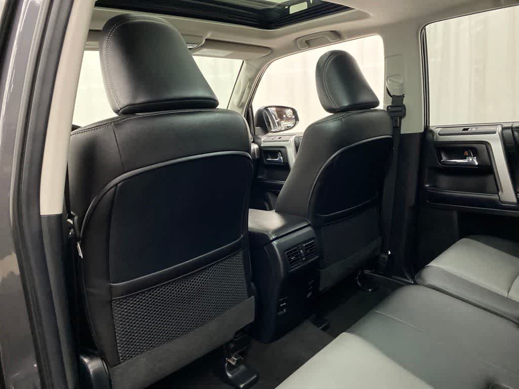 Used 2018 Toyota 4Runner SR5 Premium AWD/4WD image 15