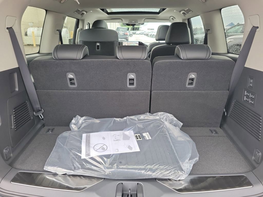 New 2026 INFINITI QX80 Luxe AWD/4WD image 22