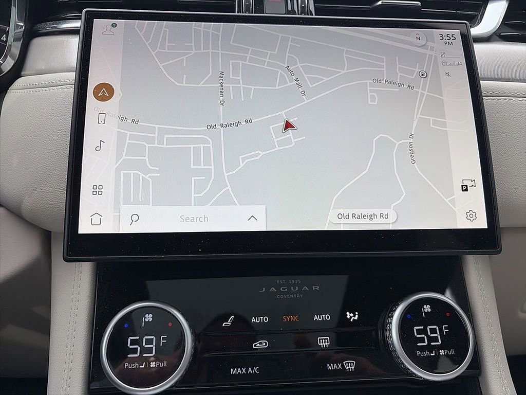 Used 2025 Jaguar F-PACE R-Dynamic S image 7