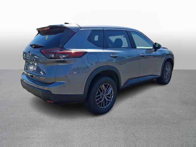 Used 2026 Nissan Rogue SV FWD image 3