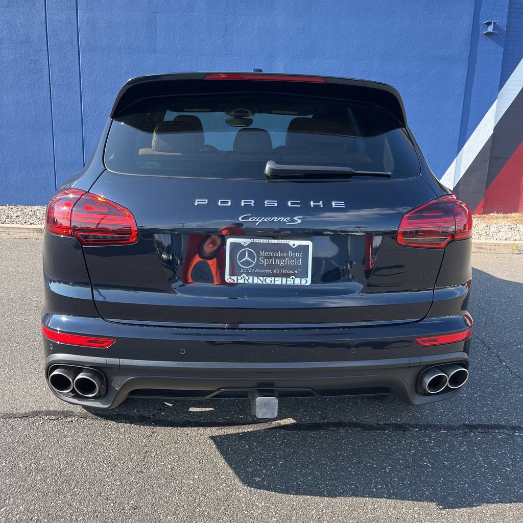 Used 2017 Porsche Cayenne S AWD/4WD image 4