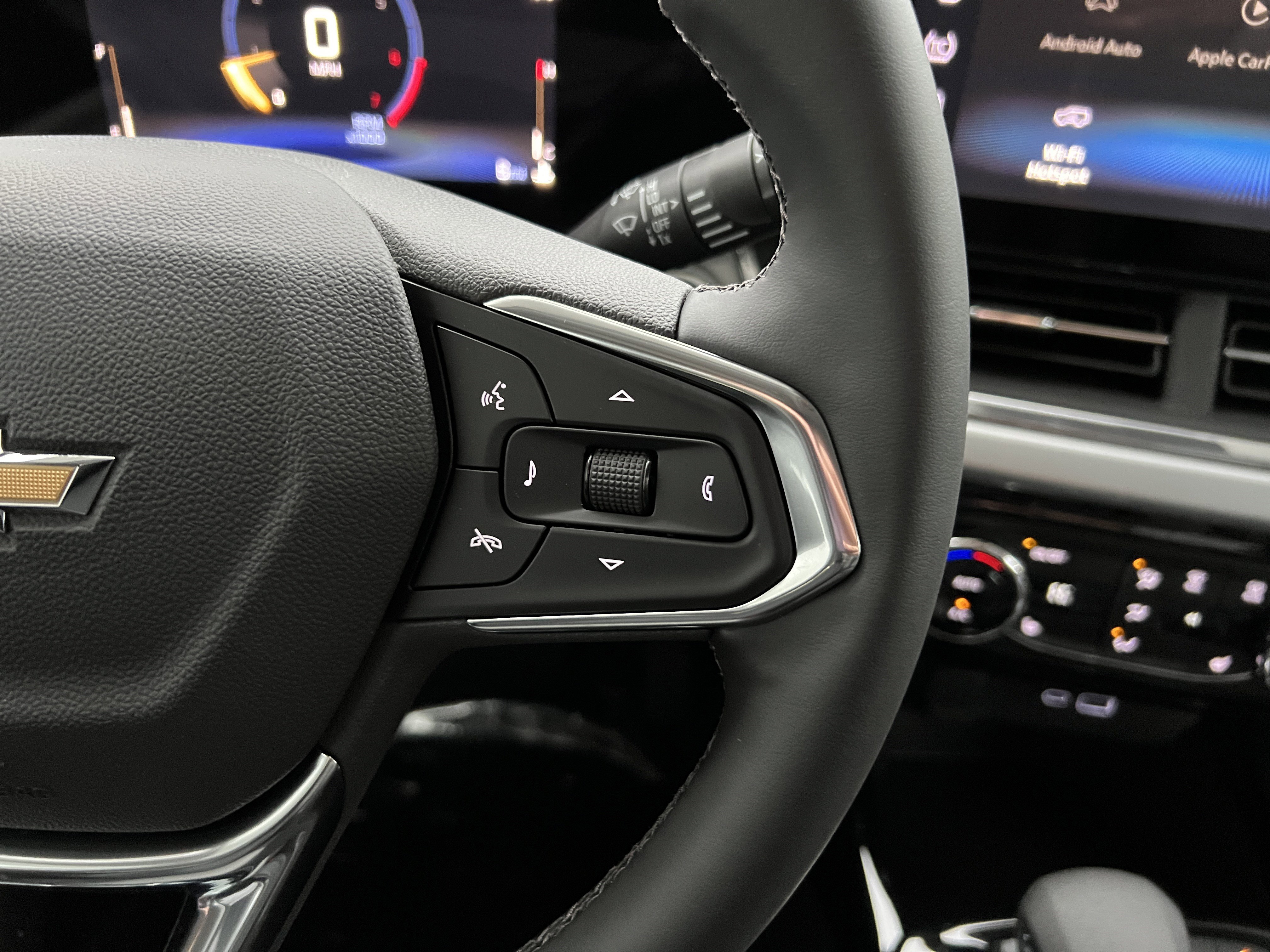 New 2026 Chevrolet Trax LT w/ Driver Confidence Package image 27