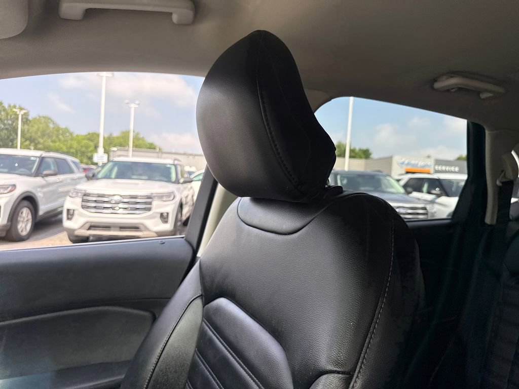 Used 2019 Ford Edge SEL w/ Equipment Group 201A AWD/4WD image 36