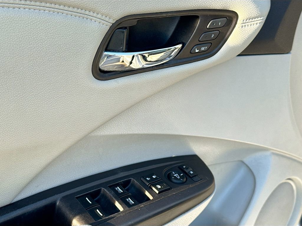 Used 2018 Acura RDX FWD w/ Advance Package image 21