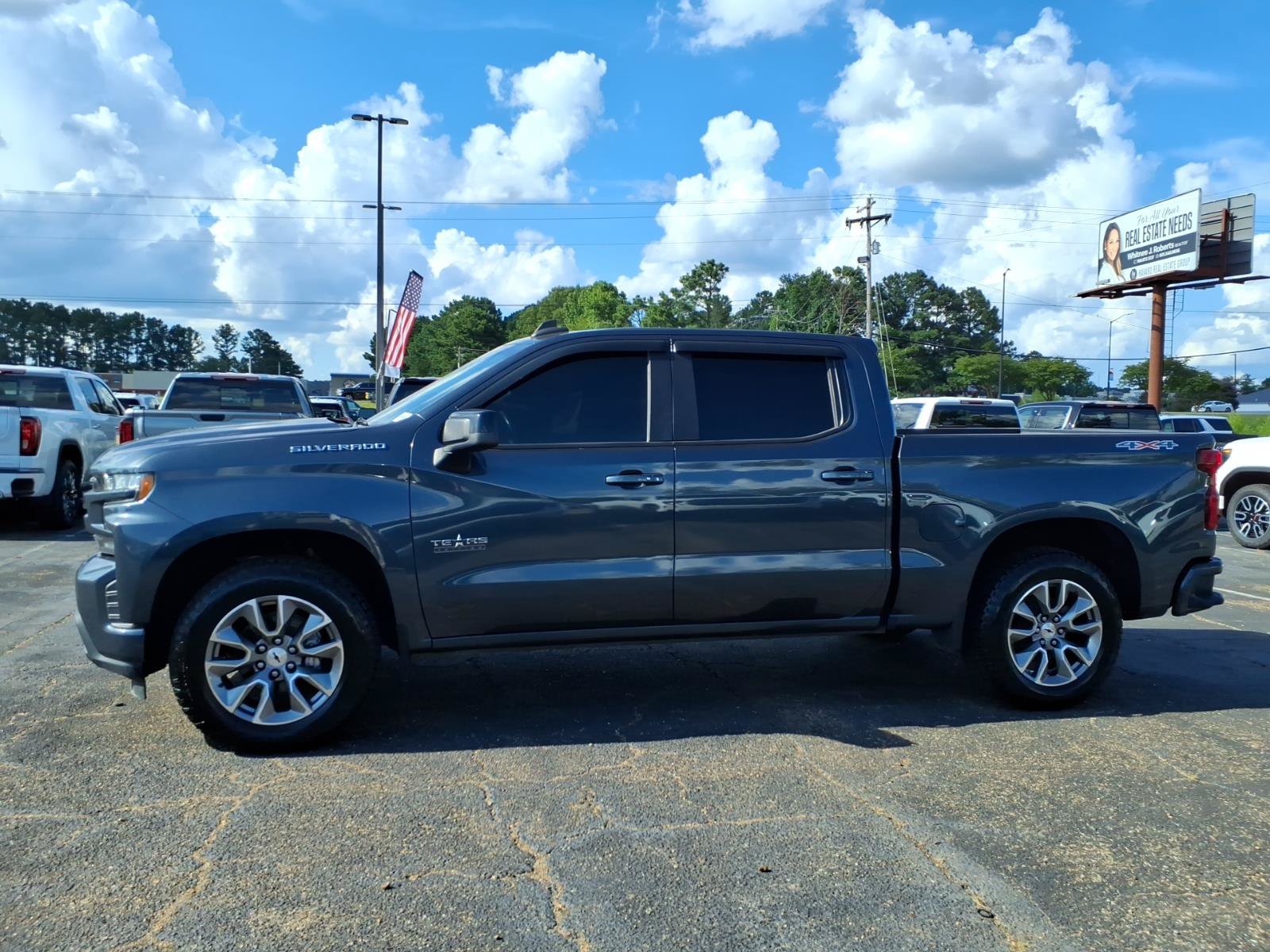 Used 2020 Chevrolet Silverado 1500 RST w/ Texas Edition AWD/4WD video 1