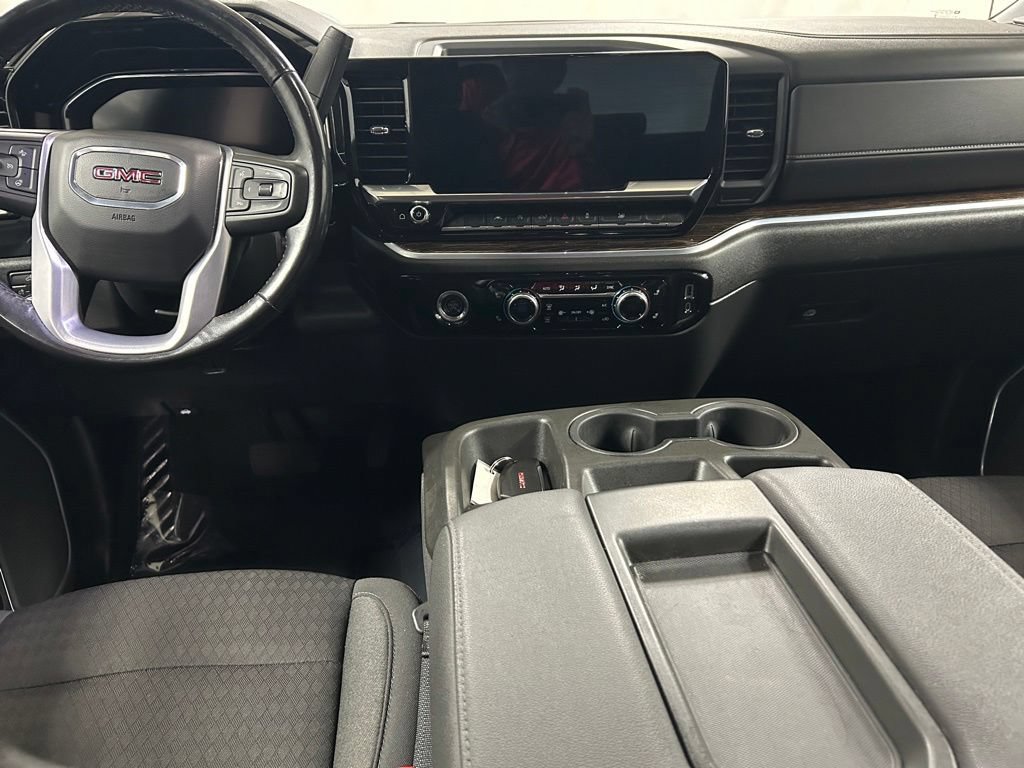 Used 2022 GMC Sierra 1500 Elevation AWD/4WD image 15