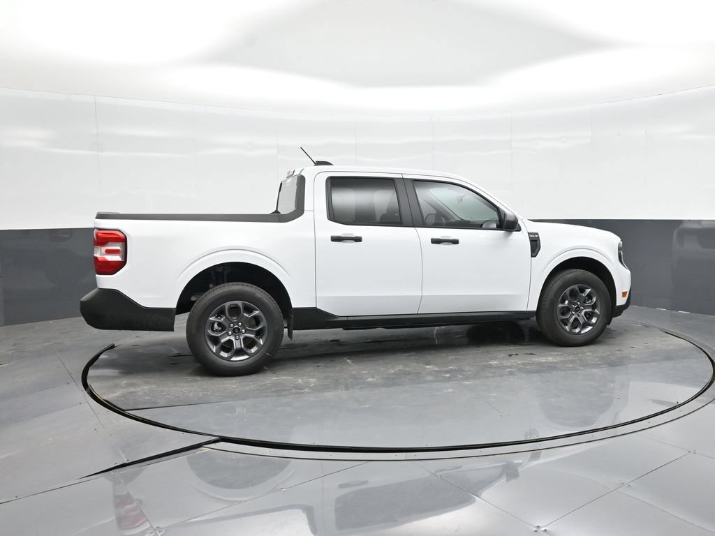 New 2026 Ford Maverick XLT FWD image 17