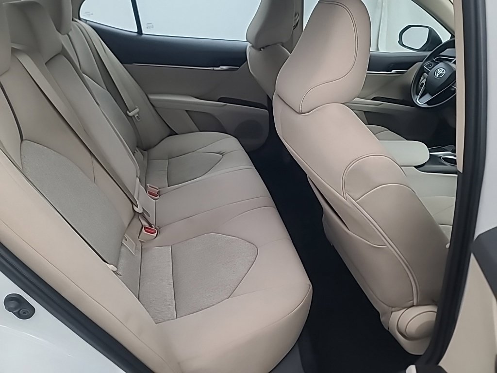 Used 2024 Toyota Camry LE FWD image 17