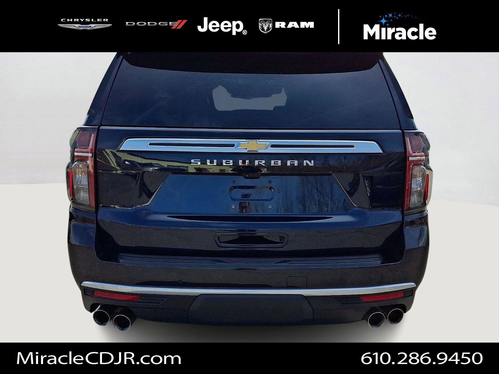 Used 2024 Chevrolet Suburban High Country w/ Advanced Technology Package AWD/4WD image 5
