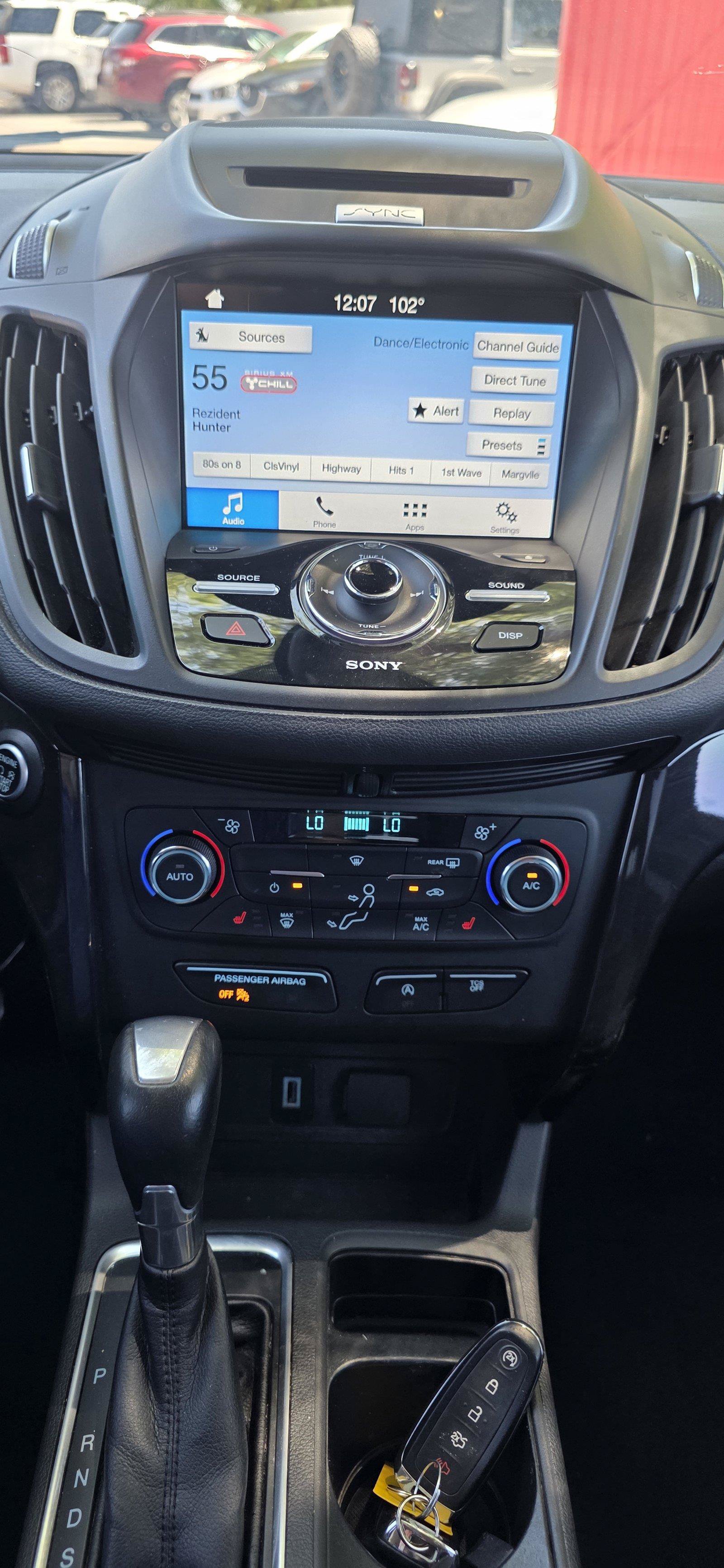 Used 2017 Ford Escape Titanium FWD image 20