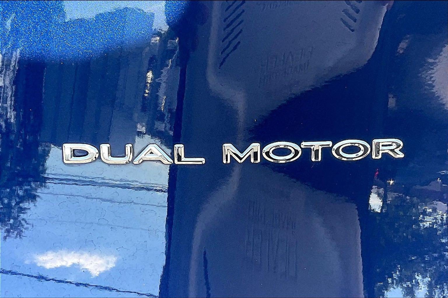 Used 2024 Tesla Model Y Long Range AWD/4WD image 10
