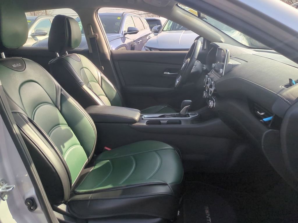 Used 2022 Nissan Sentra SV image 25