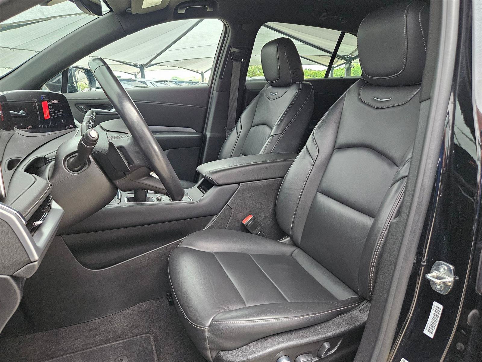 Certified 2024 Cadillac XT4 Premium Luxury FWD image 23