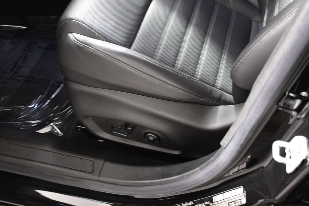 Used 2024 Dodge Hornet R/T Plus AWD/4WD image 16