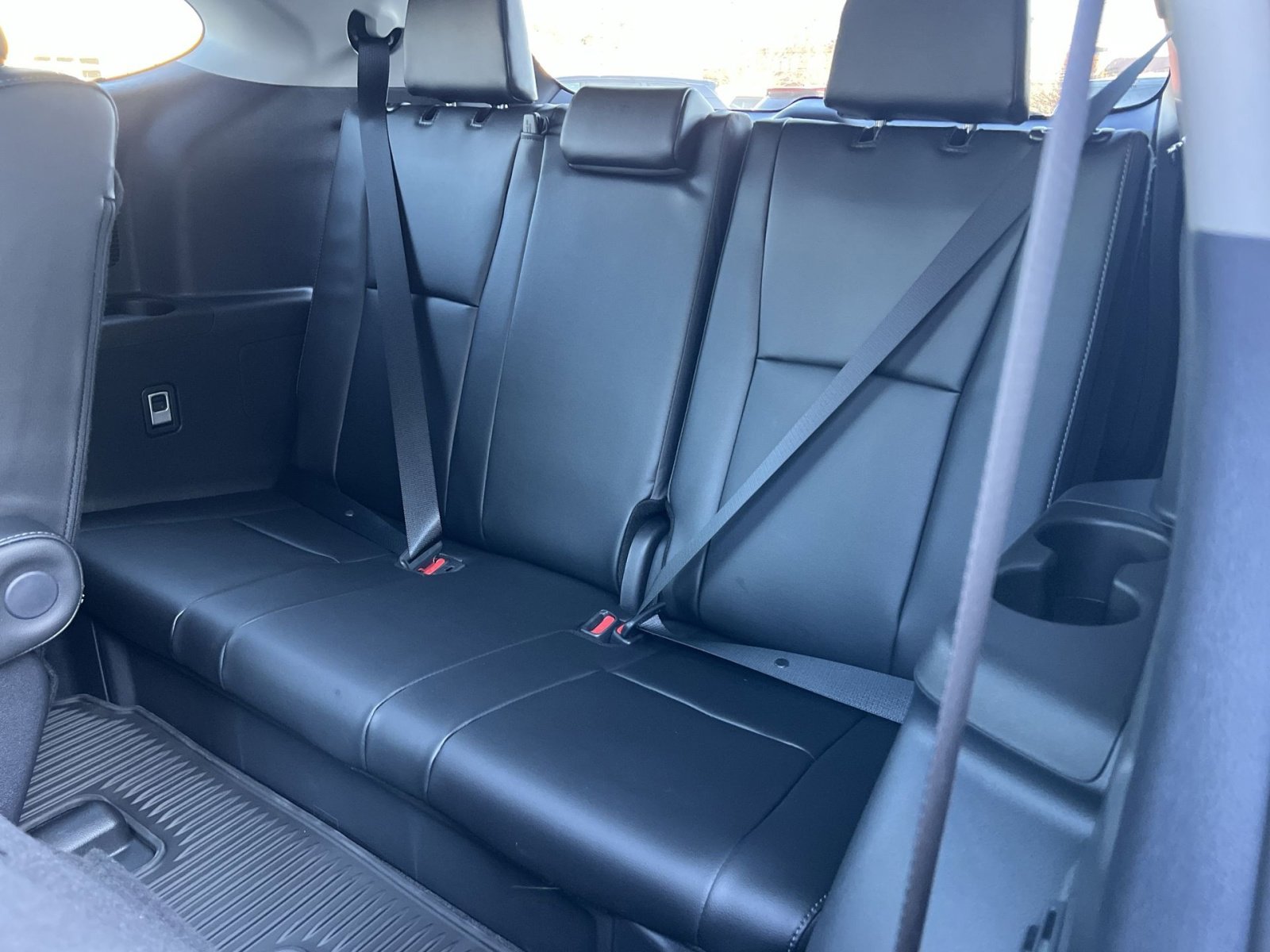 New 2026 Toyota Highlander Platinum image 21